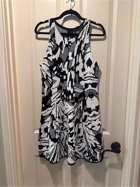 White House Black Market Black and White Abstract Print Dress